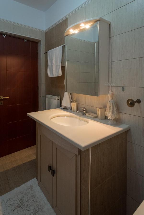 Luxury Dafnis House Apartment Veria  Bagian luar foto