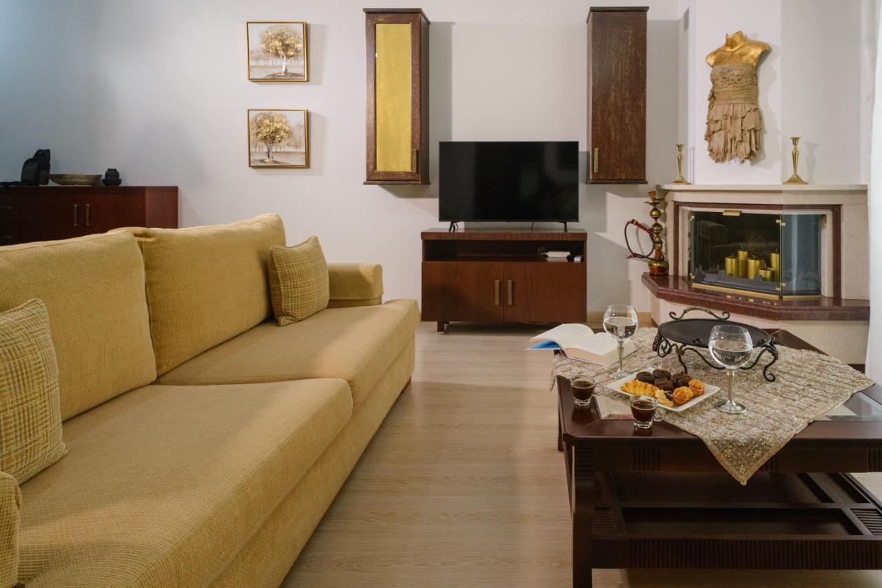 Luxury Dafnis House Apartment Veria  Bagian luar foto